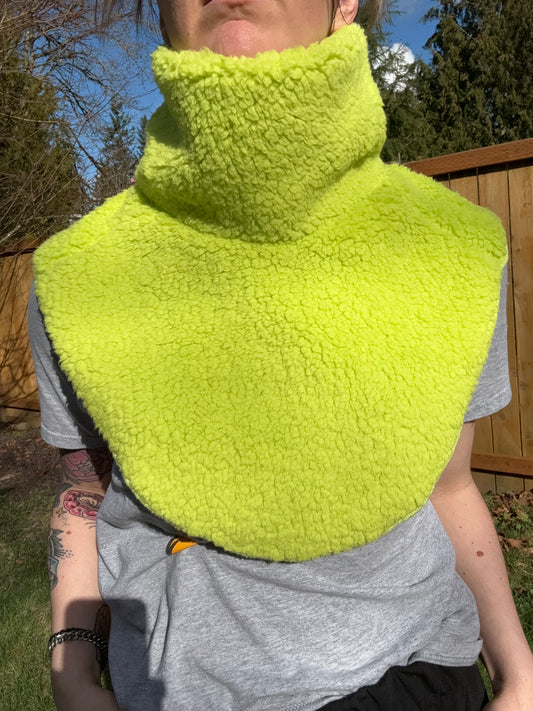 Neck warmer